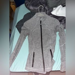 (SOLD) Grey Lululemon define jacket